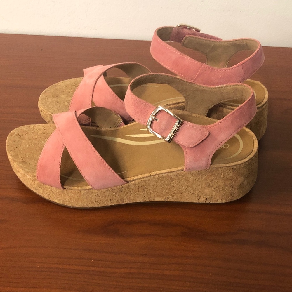 Aetrex Suede Cork Wedge Sandals with Ankle Strap Sz 7.5-8 EU38